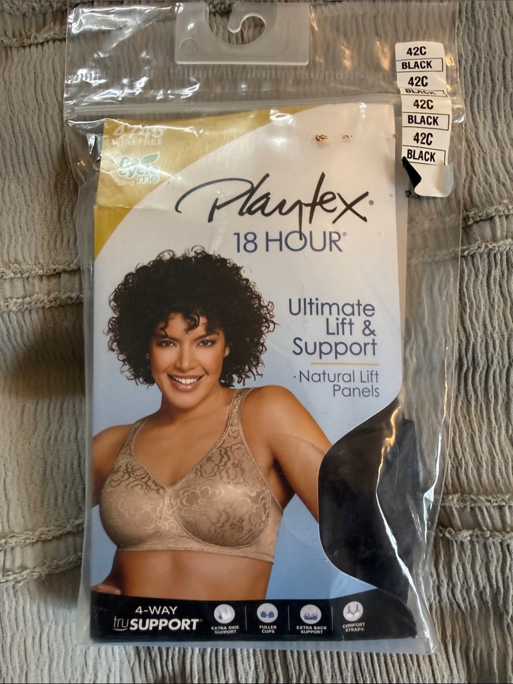 Playtex 18 Hour Ultimate Lift & Support Bra - Black 
42C   New in Package
